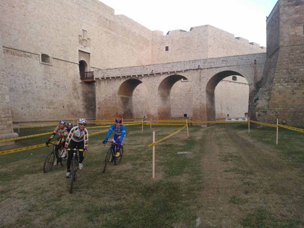 Apartamento Casarcieri Mare Barletta Exterior foto